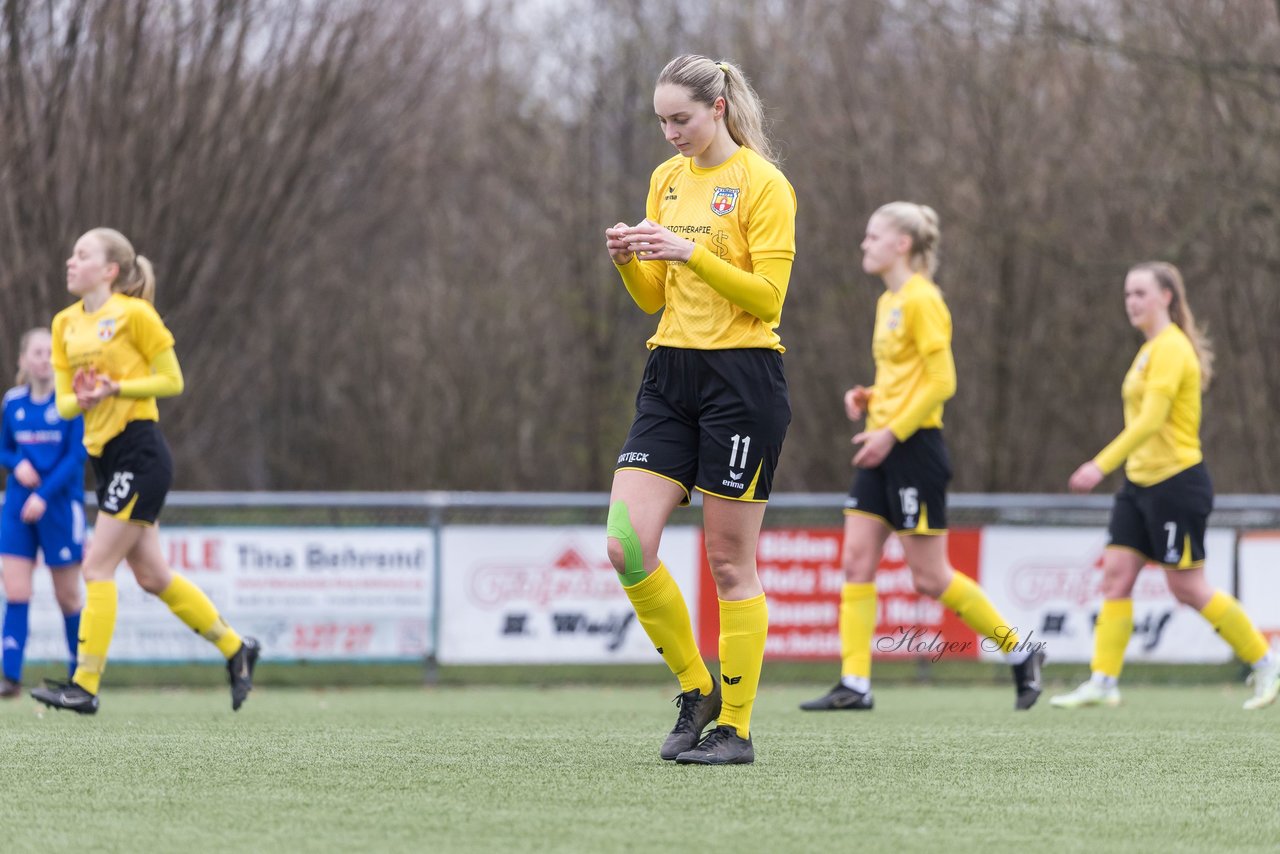 Bild 368 - F SSC Hagen Ahrensburg - SV Frisia Risum-Lindholm : Ergebnis: 1:2